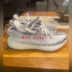 Adidas Yeezy Boost 350 V2 Zebra